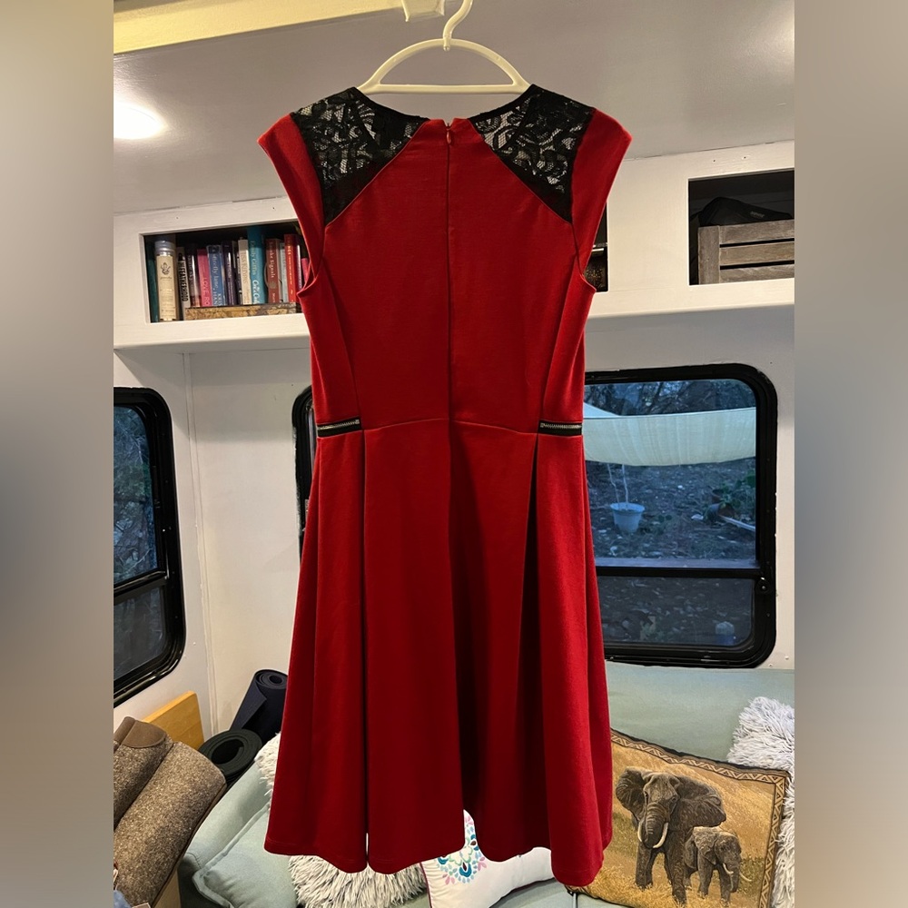 Mossimo Red and Black Lace Dress (size: medium) - Picture 3 of 5
